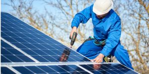 Installation Maintenance Panneaux Solaires Photovoltaïques à Clere-du-Bois